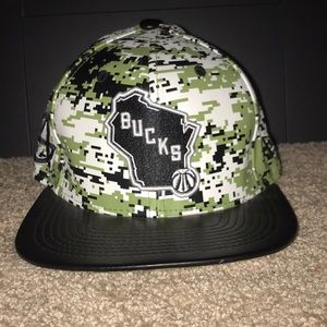 Milwaukee Bucks leather hat